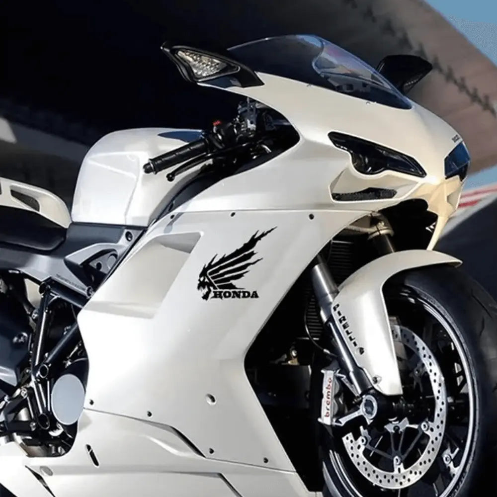 Honda Kuru Kafa Sticker | Skull Wing Tasarımlı Kanat Depo ve Grenaj Decal (2 Adet) Sticker Master