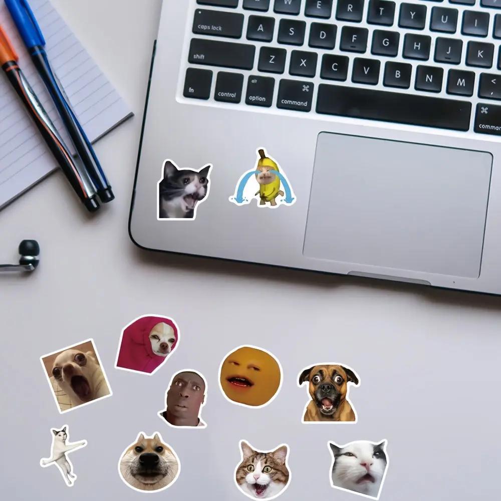 Sticker Master 50'li Komik Meme Sticker Seti – Karikatür Köpek, Kedi, Üzgün Hamster Çıkartmaları | Laptop, Defter, Su Şişesi | Yaratıcı DIY PVC Sticker Koleksiyonu, Mat Kaplama, Hediye - Sticker Master
