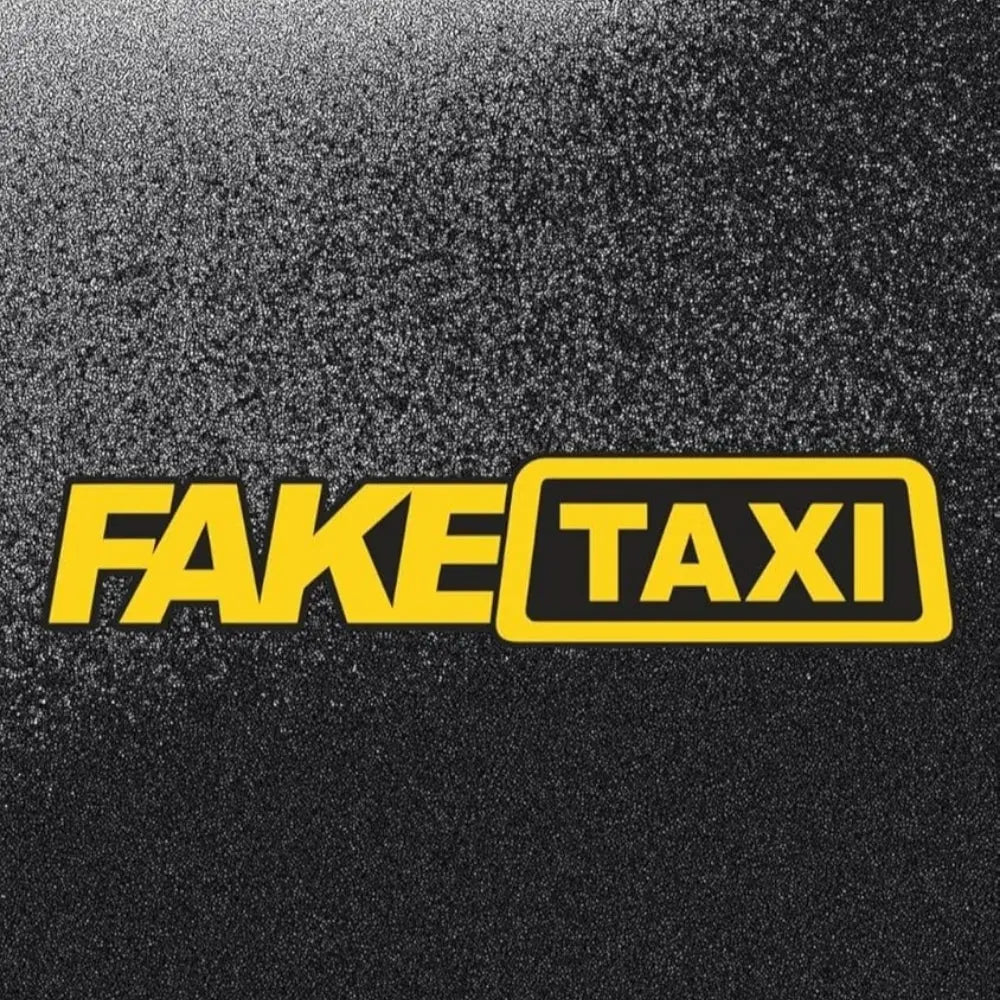 Sticker Master Fake Taxi Taksi Sticker Motorsiklet,Kask,Laptop,Motor Ve Oto Araç Sticker 14 X 3 Cm Renkli Sticker Master