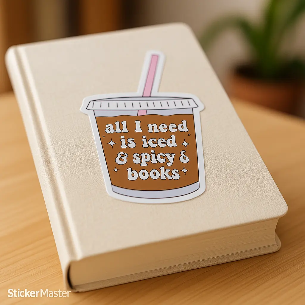 Sticker Master “Tek İhtiyacım Buzlu Kahve & Ateşli Kitaplar” Sticker-3 Adet– 5 cm Su Geçirmez Vinil Çıkartma (Laptop, Kindle, Su Şişesi, Kitap) - Sticker Master