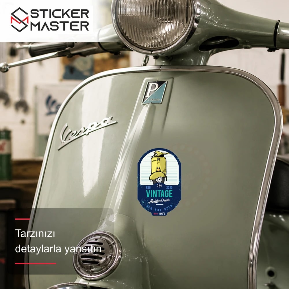 Vespa Uyumlu Vintage Yazılı Etiket Sticker VSP52 scooter üzerinde uygulama örneği - Sticker Master