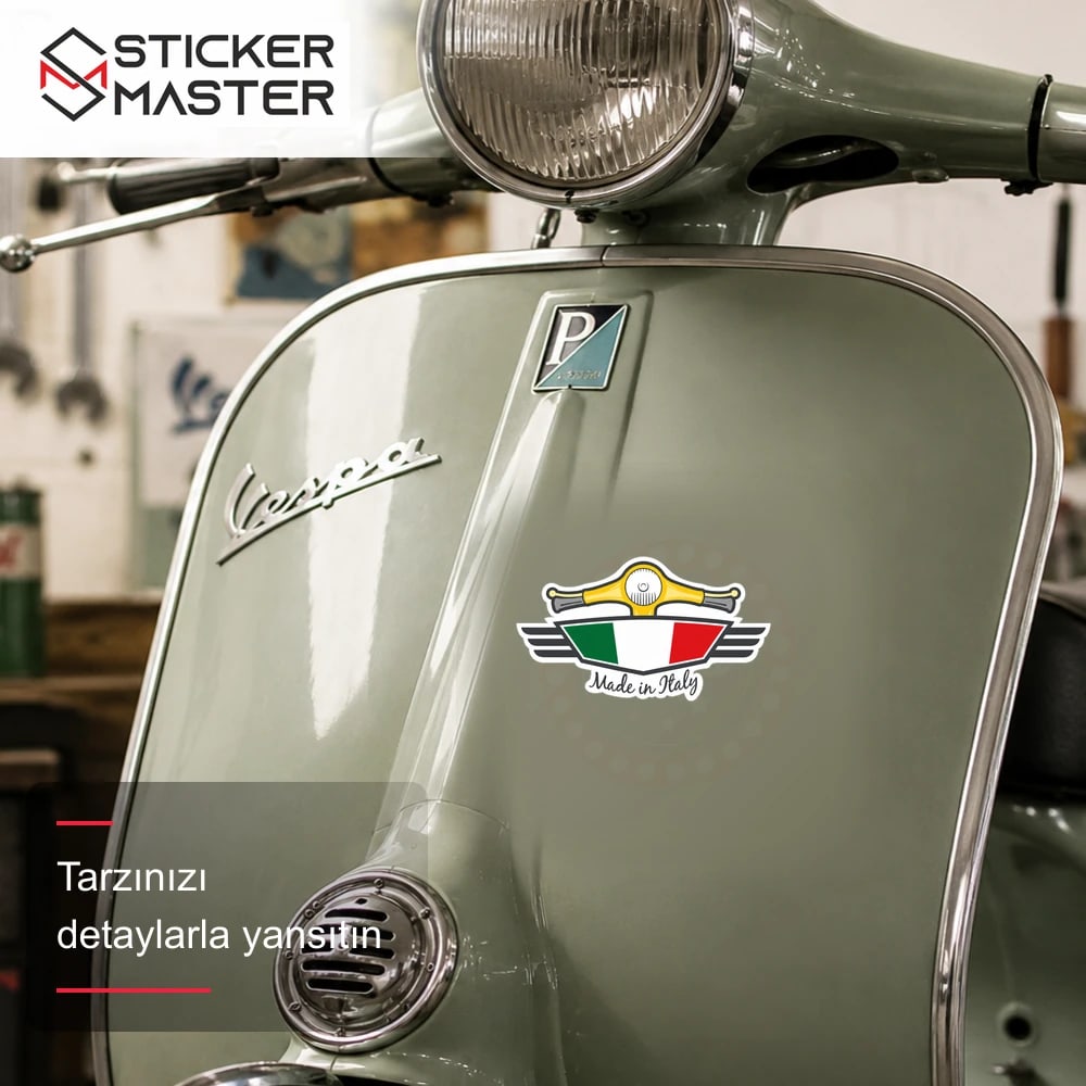 Vespa Uyumlu Italyan Yapımı Yazılı Etiket Sticker VSP57 scooter üzerinde uygulama örneği - Sticker Master