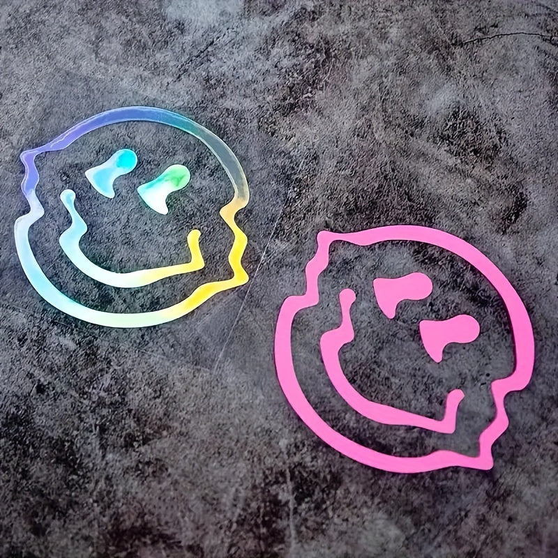 Eriyen Gülen Yüz Sticker Araba Çıkartması - Sticker Master