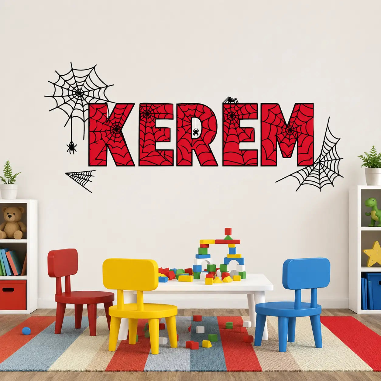 Kişiye Özel Örümcek Temalı İsim Duvar Stickeri