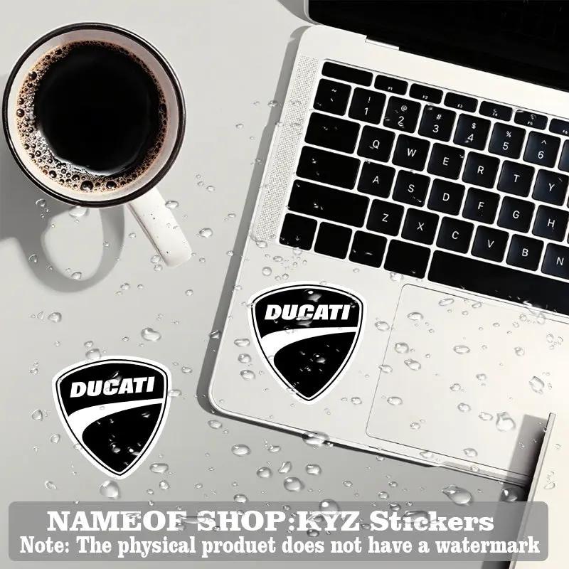 Ducati Logo Siyah Beyaz Sticker 2’li Set Vinil Çıkartma | Sticker Master - Sticker Master