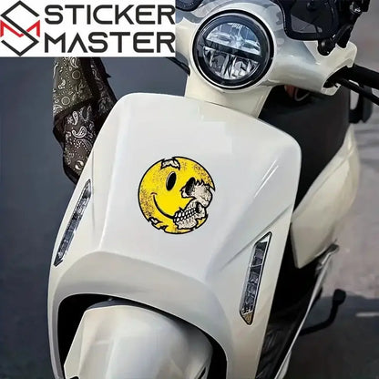 Kuru Kafa Sticker | Yarım İskelet Happy Face Motosiklet Decal (13-17cm) Sticker Master
