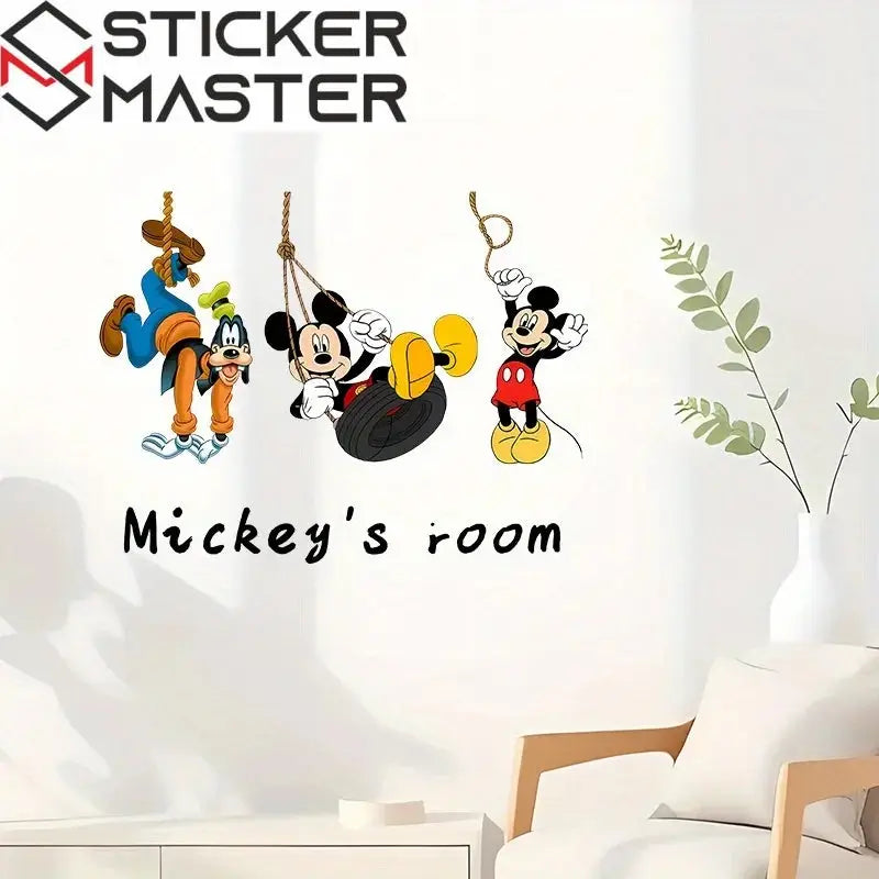 Sevimli Fare ve Arkadaşları Duvar Stickerı | Salıncakta Sallanan Karakterler (50x40 cm) - Sticker Master