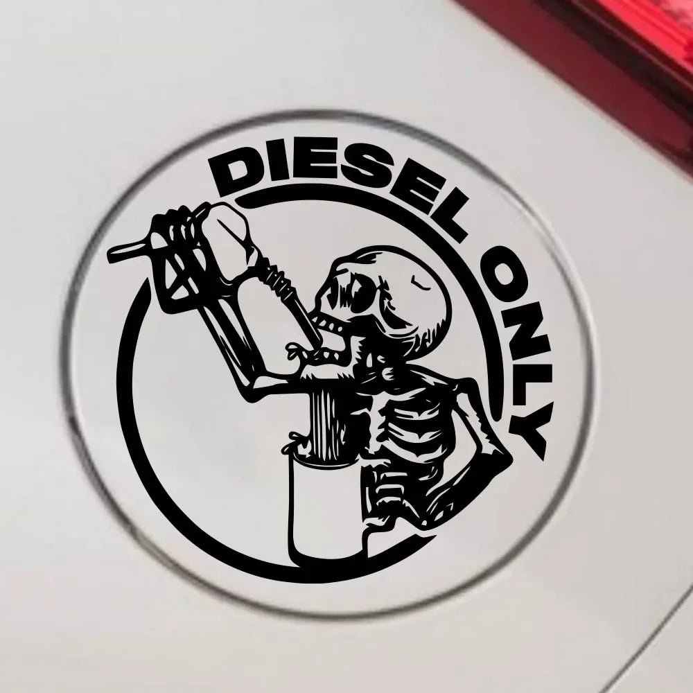 Sticker Master Diesel Only Skull Sticker – Araba Yakıt Deposu Kapağı İçin Dairesel Dekoratif Sticker | Su Geçirmez Vinil Etiket
