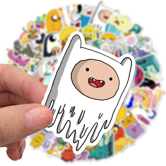 Sticker Master 100 Adet Adventure Time Çıkartmaları Çizgi Film Animasyon Bagaj Scooter Dizüstü Buzdolabı Grafiti Çıkartmaları Dekoratif Oyuncaklar Sevimli Sticker Set Motor Oto Araç Çıkartma Etiket