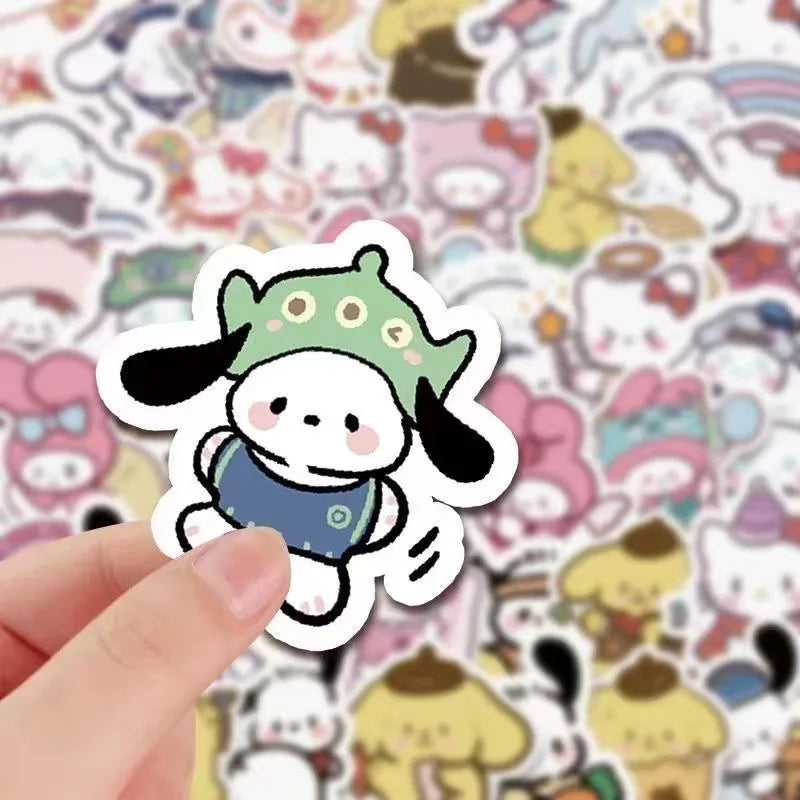 Sticker Master 100 ADET Kawaii Anime Sanrio Sticker Set Motor Oto Araç Laptop Telefon Çıkartma Etiket