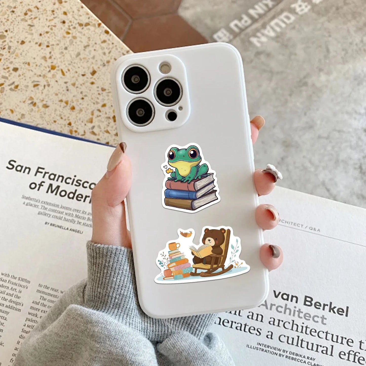 50’li Sevimli Kitap Okuyan Hayvan Sticker Seti | Sticker Master