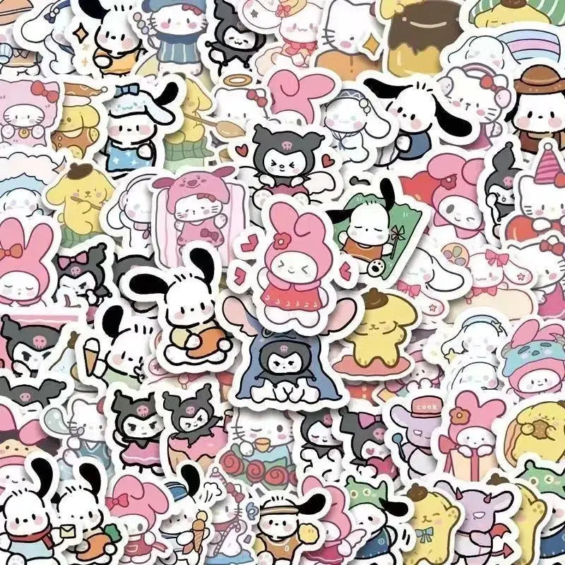 Sticker Master 100 ADET Kawaii Anime Sanrio Sticker Set Motor Oto Araç Laptop Telefon Çıkartma Etiket Sticker Master
