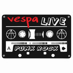 Sticker Master Vespa Kaset Motor Sticker – Retro Tasarım, Kask, Laptop, Araba ve Oto İçin 12 cm Suya Dayanıklı Etiket Sticker Master