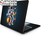 Yıldız Avcısı Astronot Laptop Sticker Kaplama | Sticker Master