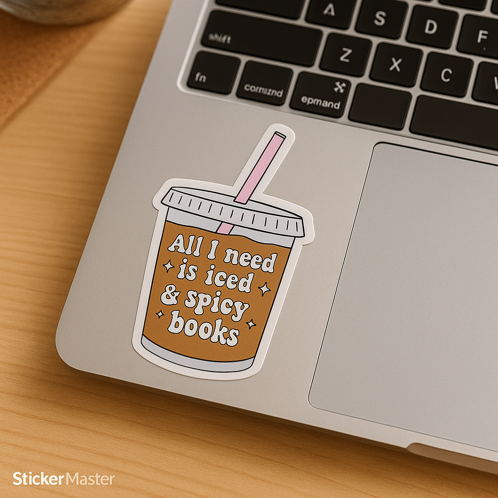 Sticker Master “Tek İhtiyacım Buzlu Kahve & Ateşli Kitaplar” Sticker-3 Adet– 5 cm Su Geçirmez Vinil Çıkartma (Laptop, Kindle, Su Şişesi, Kitap)