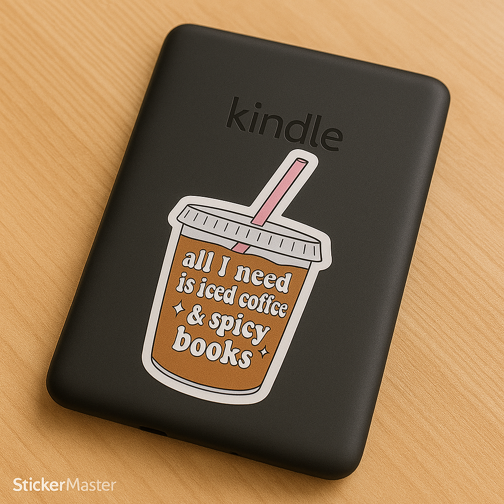 Sticker Master “Tek İhtiyacım Buzlu Kahve & Ateşli Kitaplar” Sticker-3 Adet– 5 cm Su Geçirmez Vinil Çıkartma (Laptop, Kindle, Su Şişesi, Kitap)