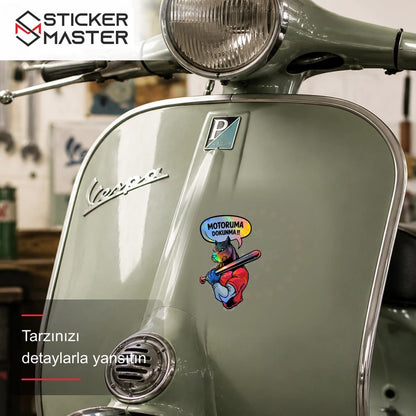 Vespa Uyumlu HLG42-Hologram Motoruma Dokunma Kızgın Pitbull Sticker scooter üzerinde uygulama örneği - Sticker Master