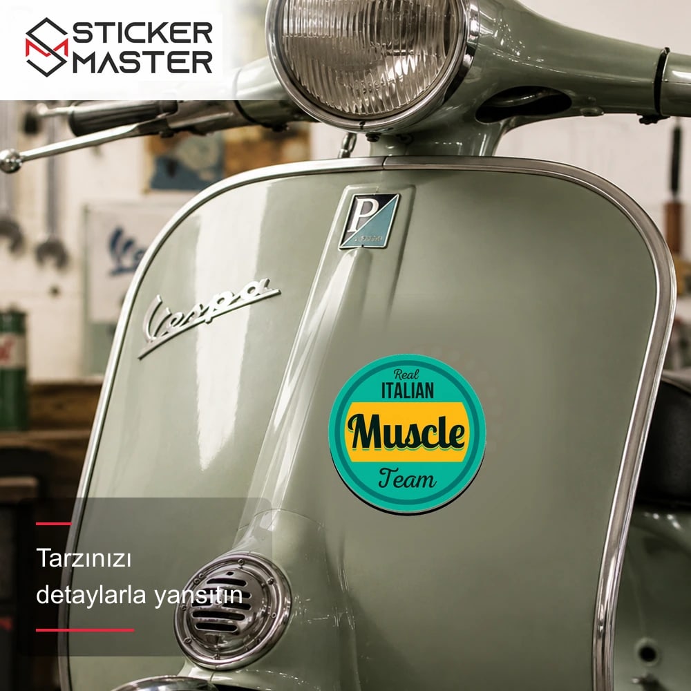 Vespa Uyumlu İtalyan Muscle Sticker VSP31 scooter üzerinde uygulama örneği - Sticker Master