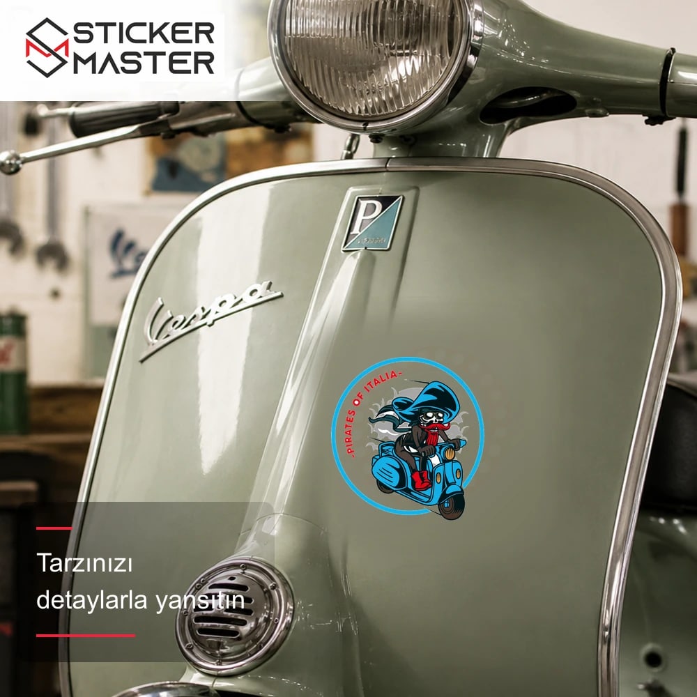 Vespa Uyumlu Italyan Korsanlari Sticker VSP37 scooter üzerinde uygulama örneği - Sticker Master
