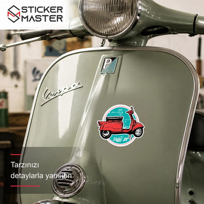 Vespa Uyumlu Italyan Isi Yazılı Kırmızı Scooter Sticker VSP49 scooter üzerinde uygulama örneği - Sticker Master