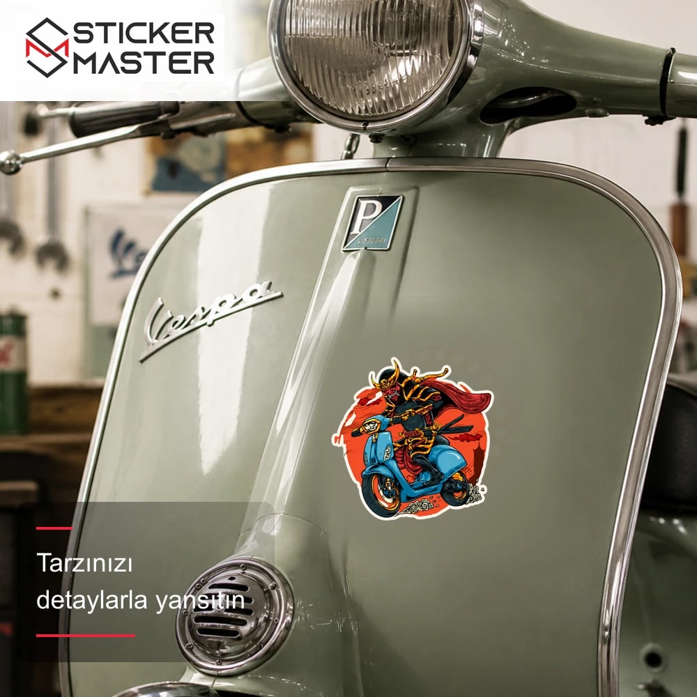 Vespa Uyumlu Scooterli Samuray Sticker VSP55 scooter üzerinde uygulama örneği - Sticker Master