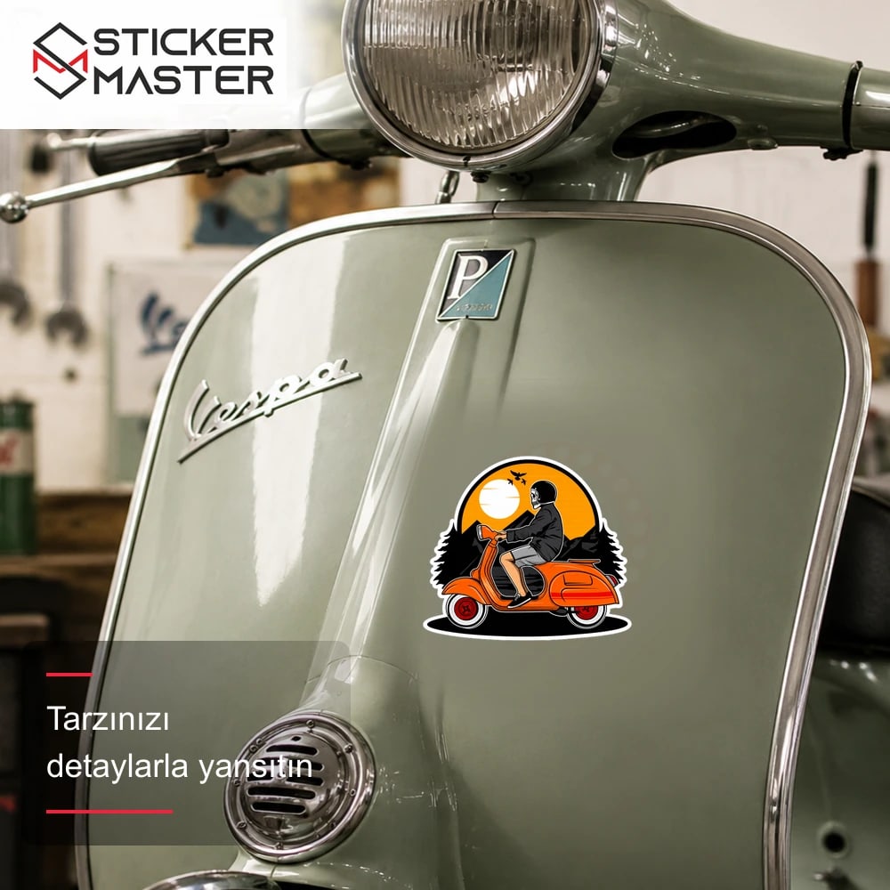 Vespa Uyumlu Gezgin Kurukafa Etiket Sticker VSP59 scooter üzerinde uygulama örneği - Sticker Master