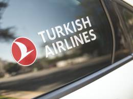 Sticker Master Turkish Airlines Motorsiklet, Kask,Laptop Ve Araç Sticker Çıkartma 18 Cm - Beyaz